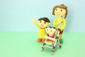 ベビーカーの親子