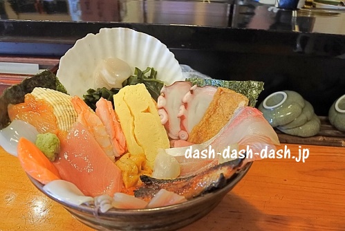 若竹寿しのプレミアム海鮮丼(玉造温泉)