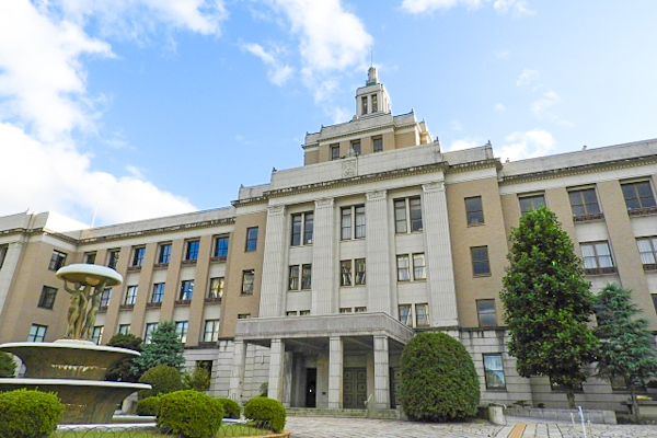 滋賀県庁01