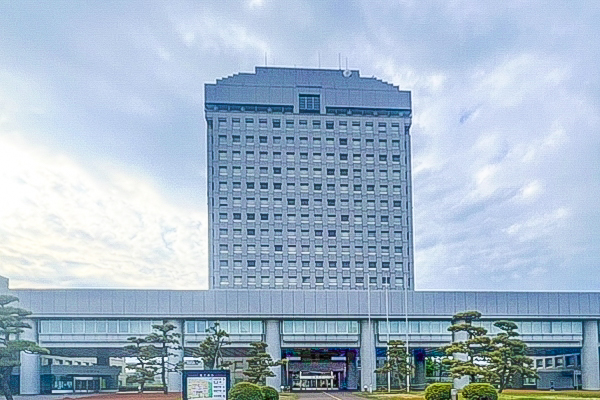 新潟県庁01